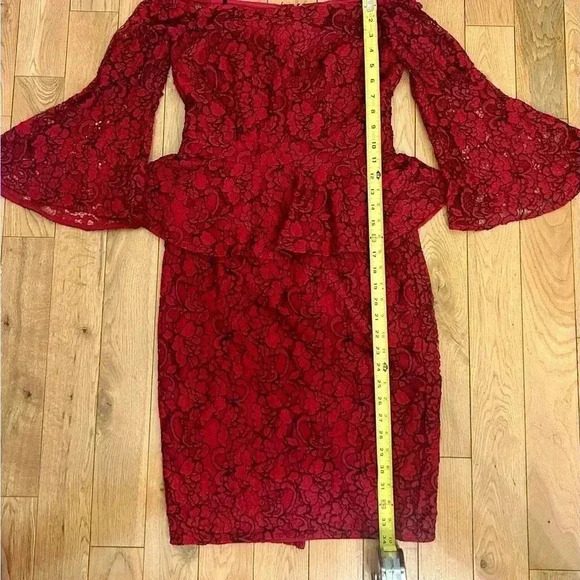Laundry by Shelli Segal Women's Red Lace Off-the-shoulder Peplum Dress Size 4 - Picture 12 of 16